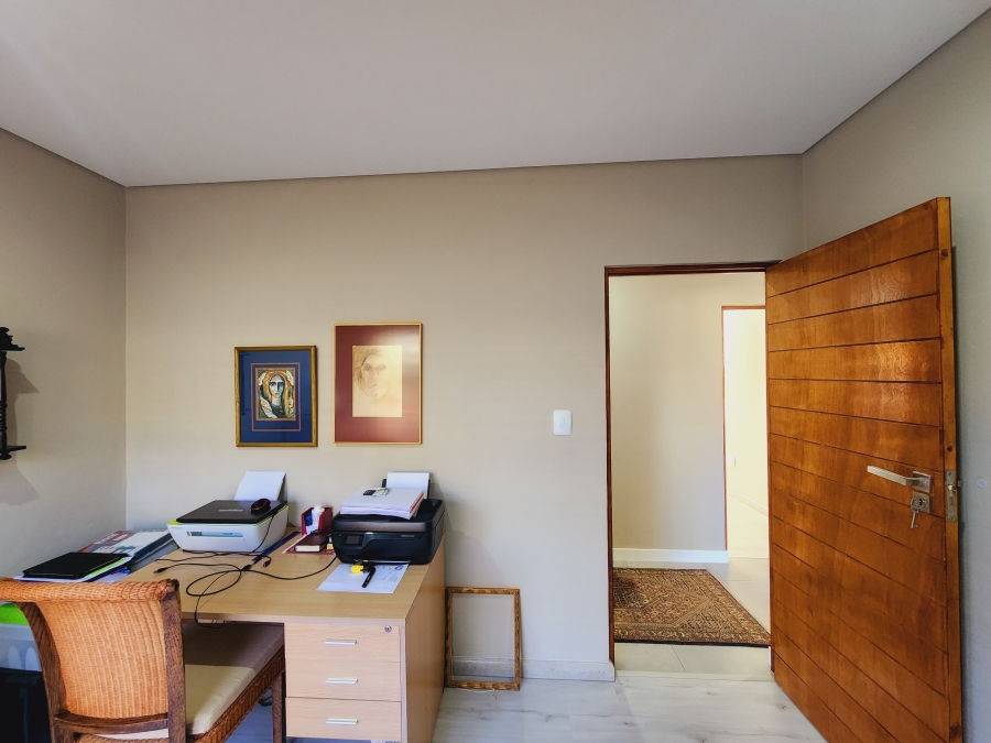 3 Bedroom Property for Sale in De Land Estate North West